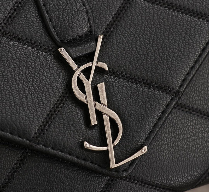 Amelia - YSL Bag - 2904