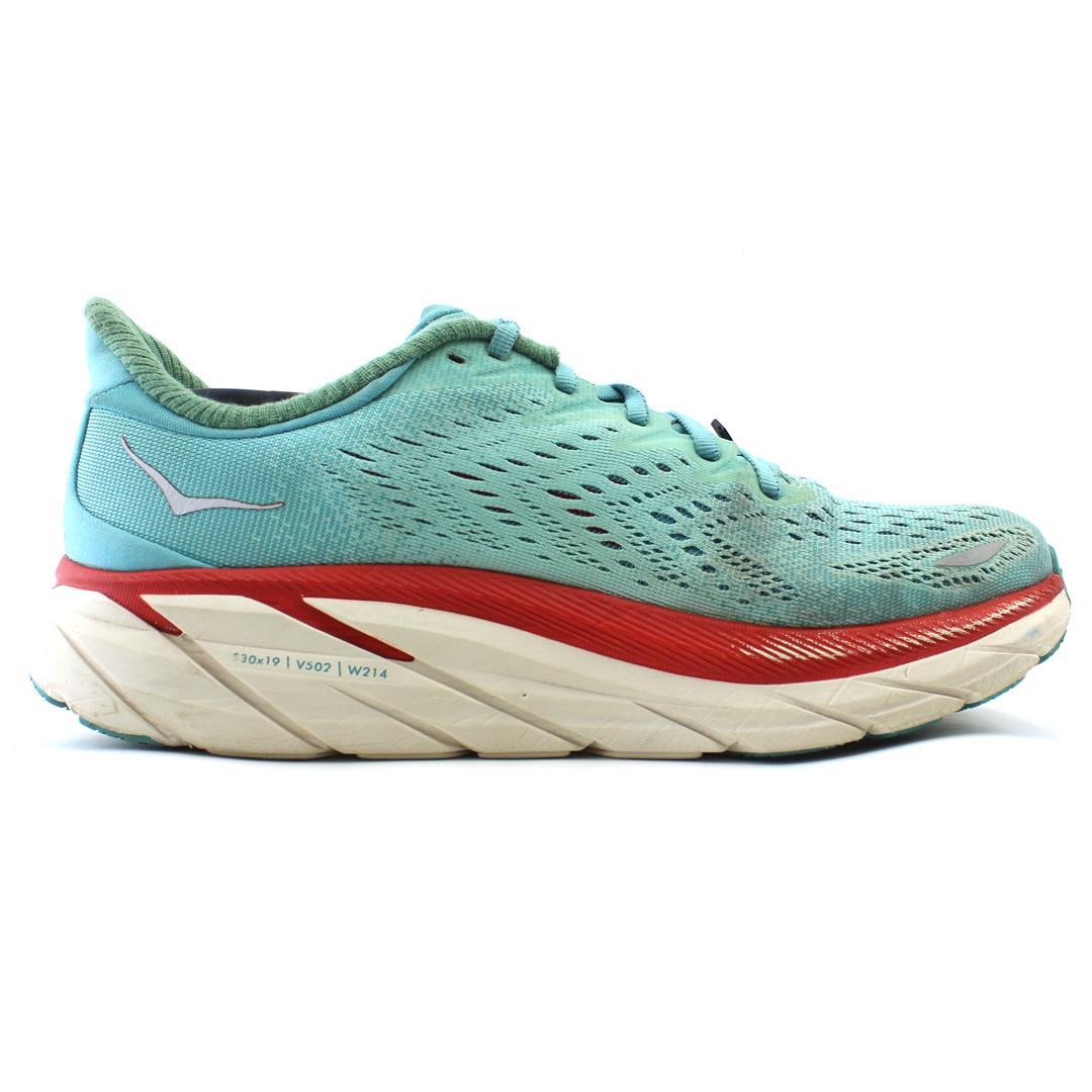 HOKA ONE ONE CLIFTON 8
