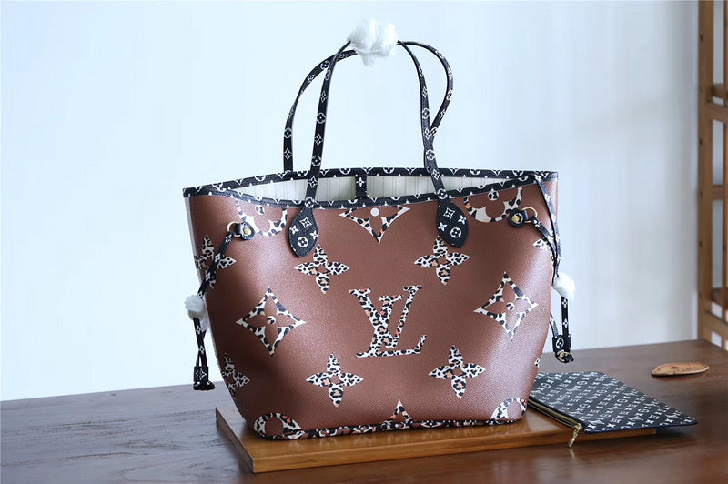 Fan Fashion Lu-Vi bags - 8090