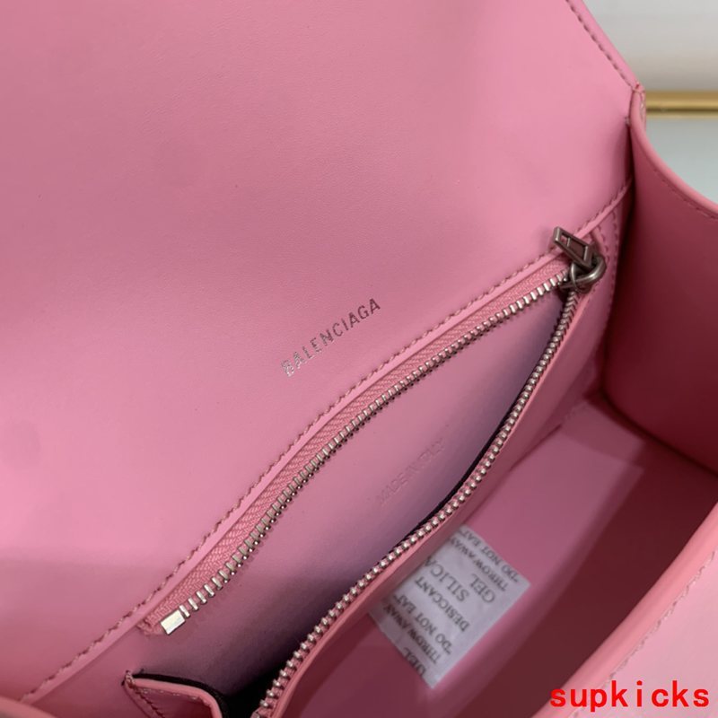 Amelia- BG Hourglass Bags - 135