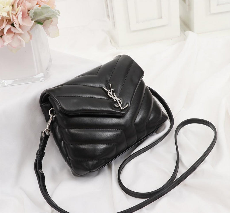 Amelia - YSL Bag - 2879
