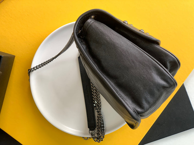 Amelia - YSL Bag - 4122