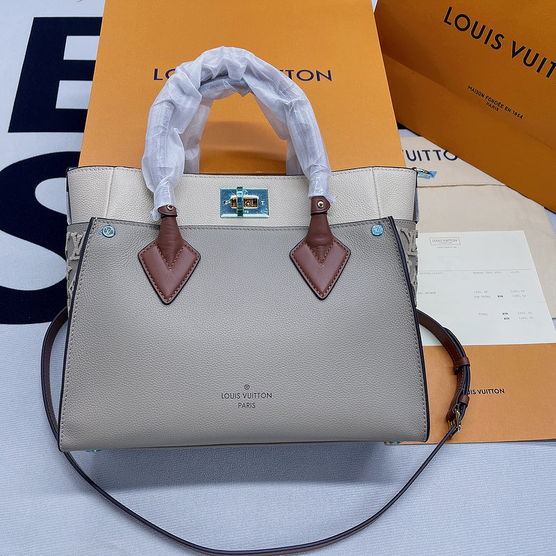 Fan Fashion Lu-Vi bags - 8629