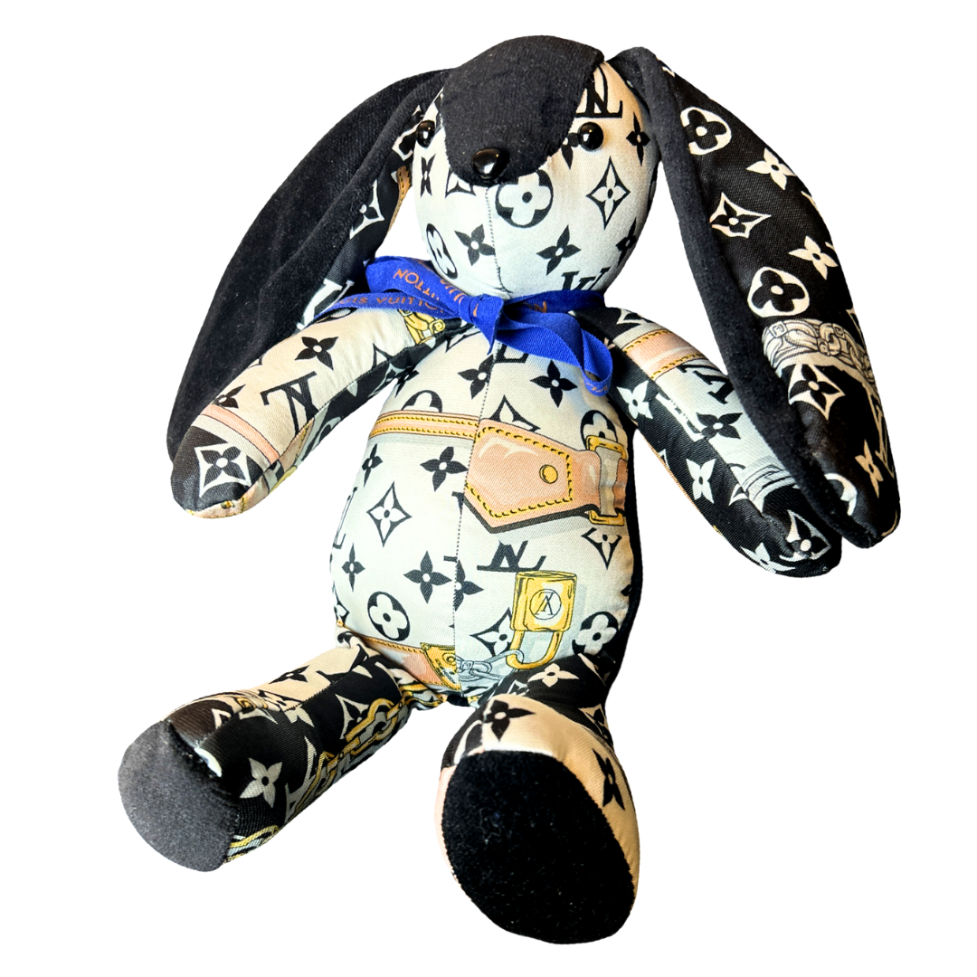 LV Monogram   Silk Scarf Clever Bunny