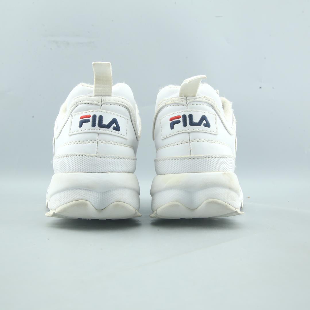 FILA .