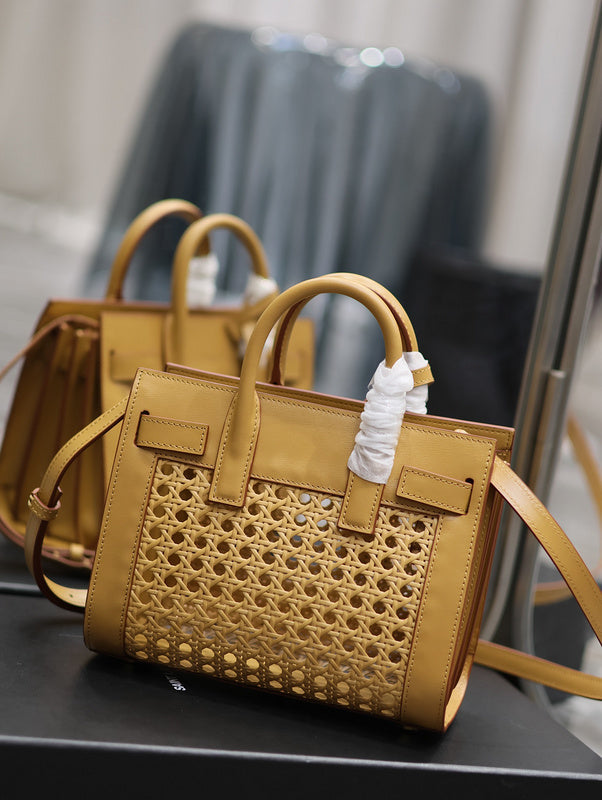 Amelia - YSL Bag - 1785