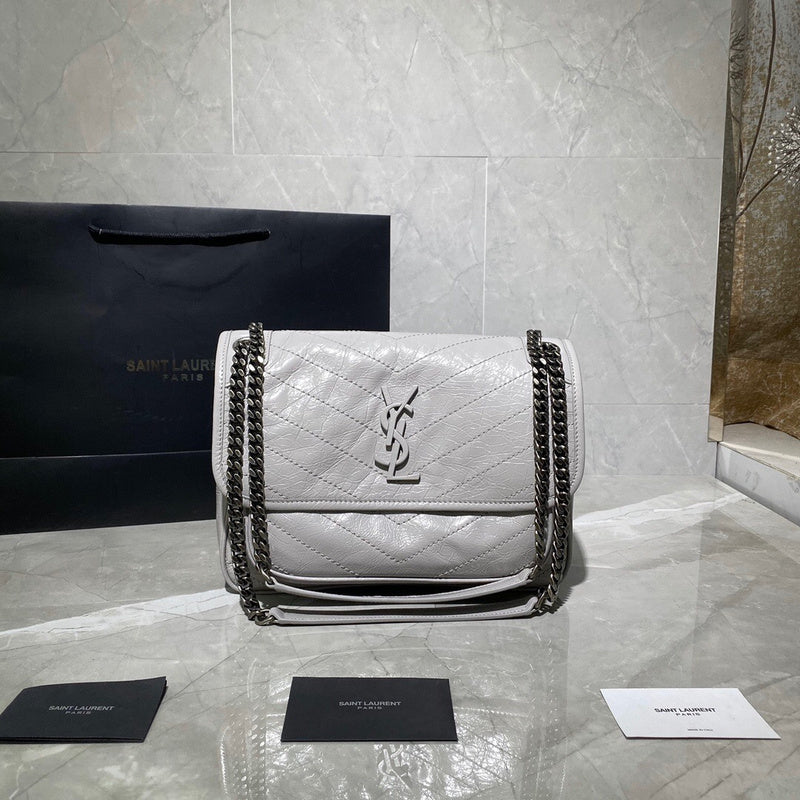 Amelia - YSL Bag - 4050