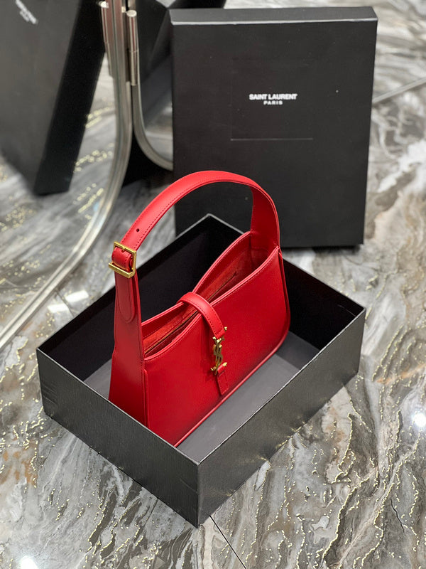 Amelia - YSL Bag - 2481