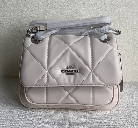 Amelia-i CAH Bags - 138