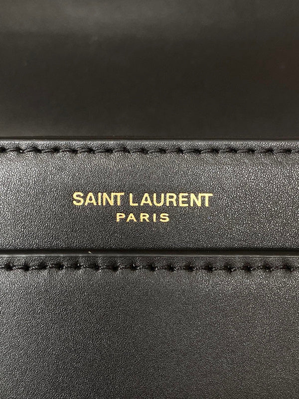 Amelia - YSL Bag - 3678
