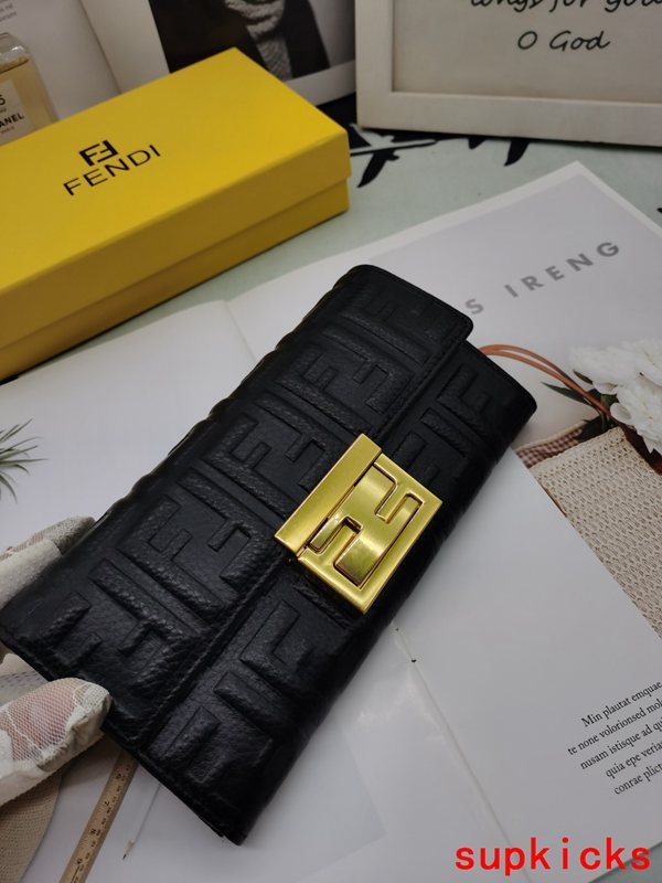 Amelia- Mix Wallets - 767