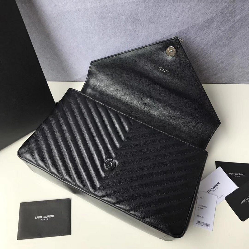 Amelia - YSL Bag - 2664