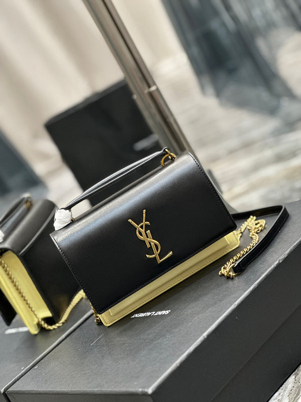 Amelia - YSL Bag - 1914