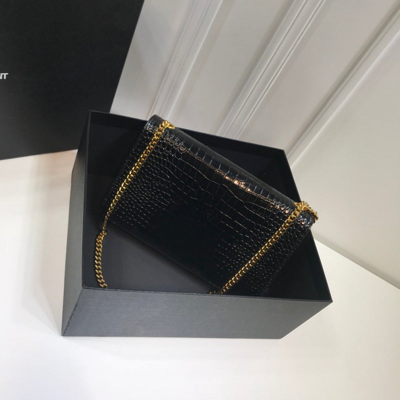 Amelia - YSL Bag - 2208