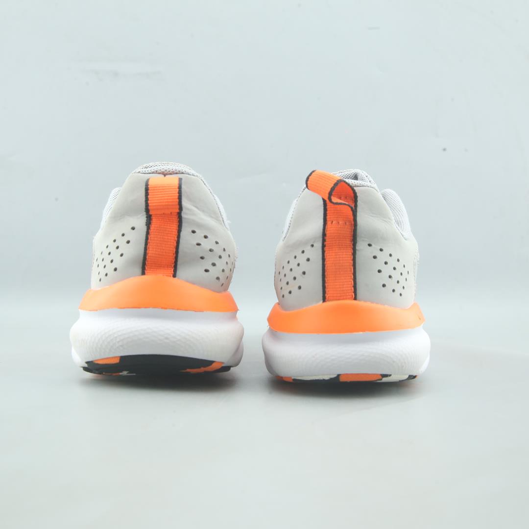 UNDER ARMOUR CHARGED ASSERT 9