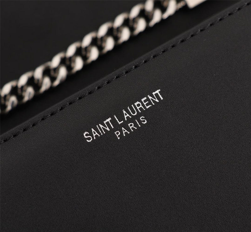 Amelia - YSL Bag - 2607