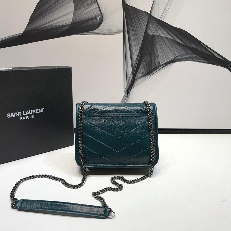 Amelia - YSL Bag - 2894