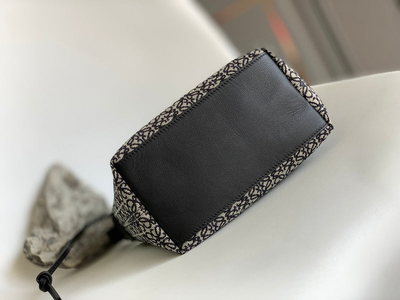 Amelia's Bag Gallery - LWO Bags - 1010