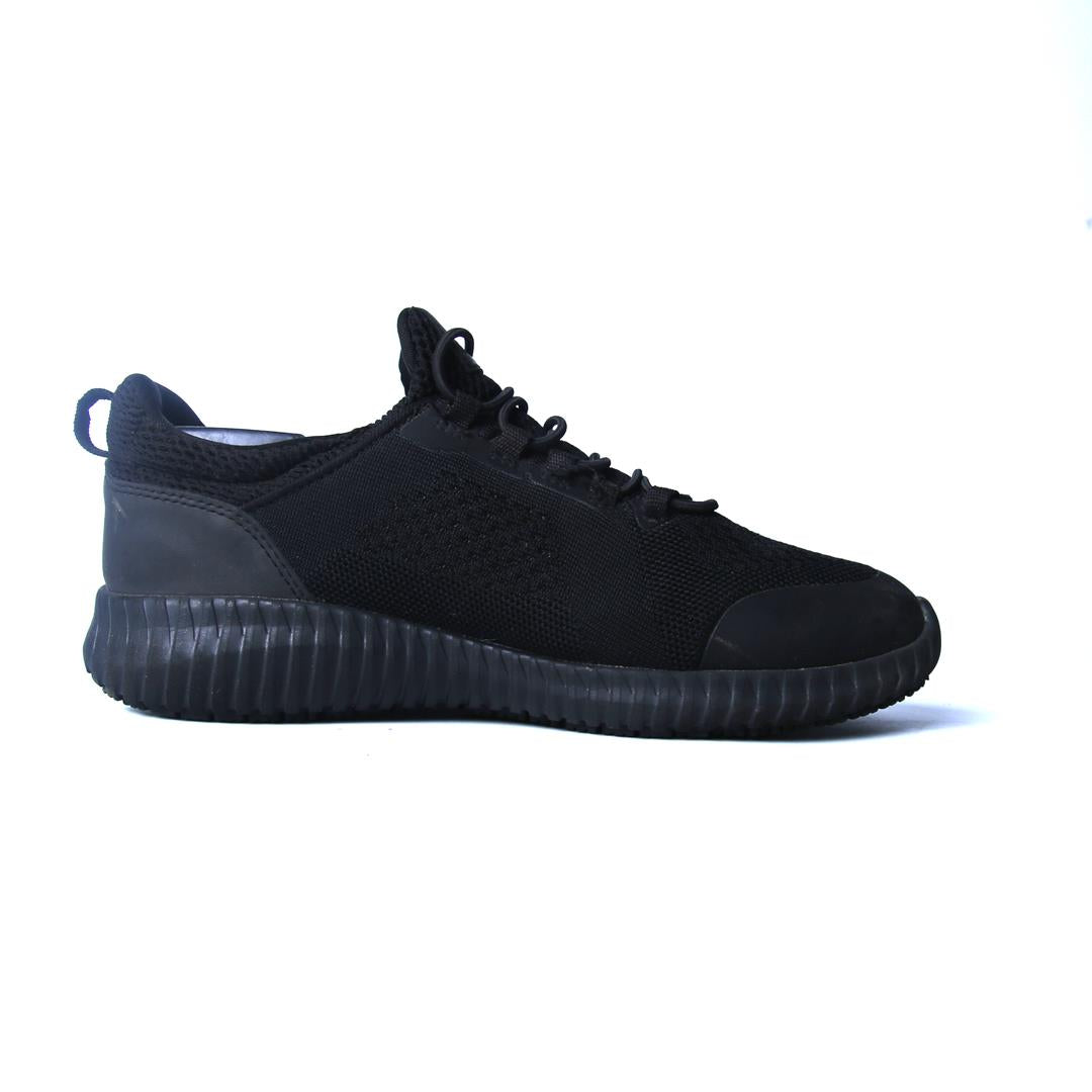 SKECHERS SLIP RESISTANT