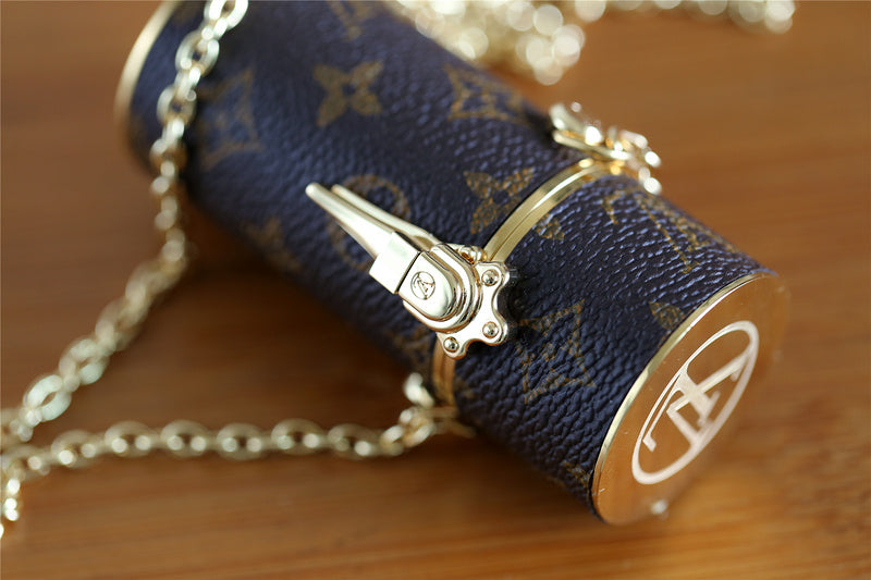 Fan Fashion Lu-Vi bags - 9360