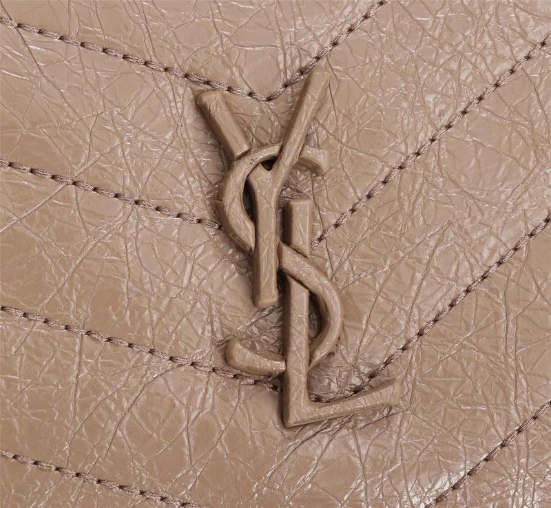 Amelia - YSL Bag - 2956