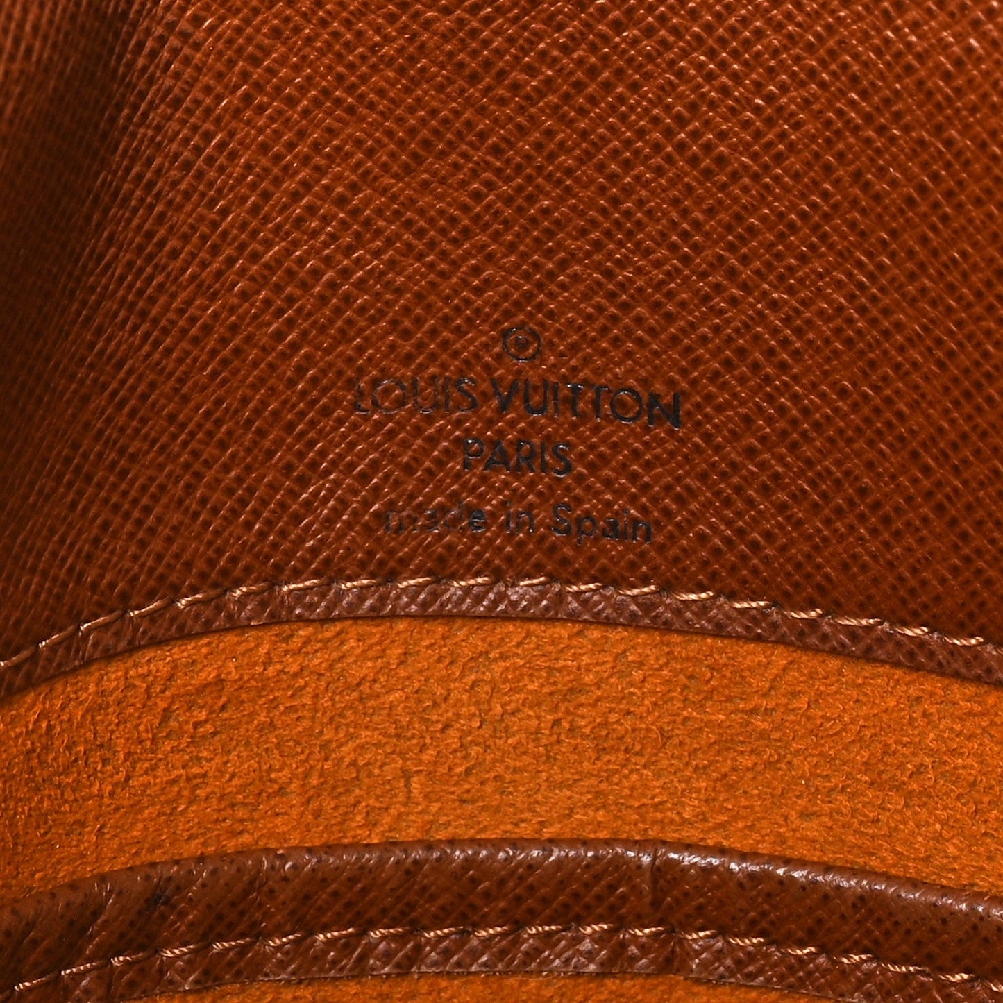 Louis Vuitton Monogram M   tte Tango Long Strap