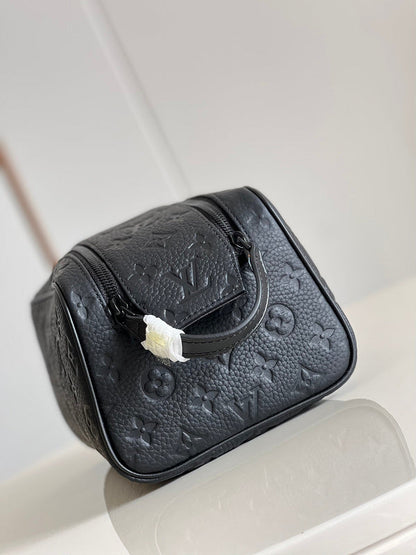 Fan Fashion Lu-Vi bags - 17029