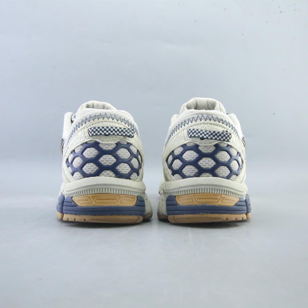 ASICS GEL-KAHANA 8