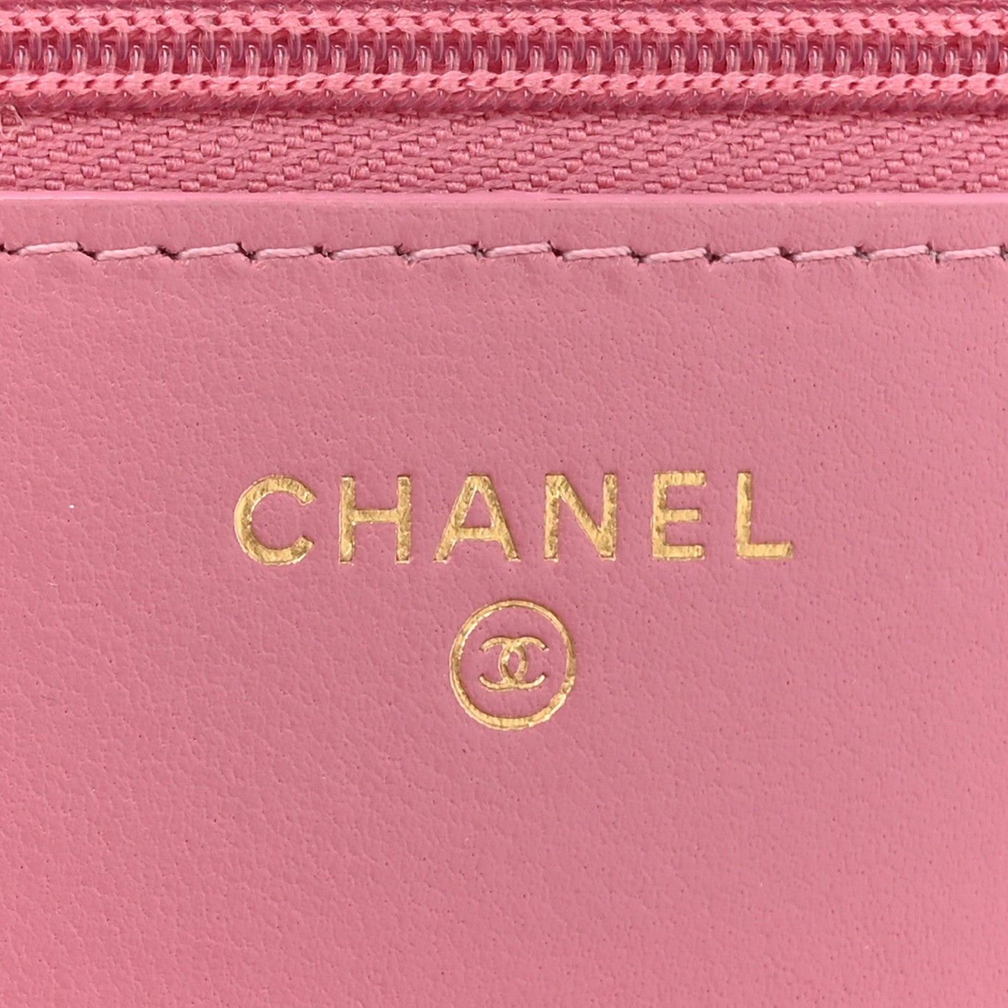 Amelia Tweed Quilted Wallet On Chain WOC Pink