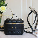 SMALL TRAVEL VANITY CASE BLACK LAMBSKIN Amelia
