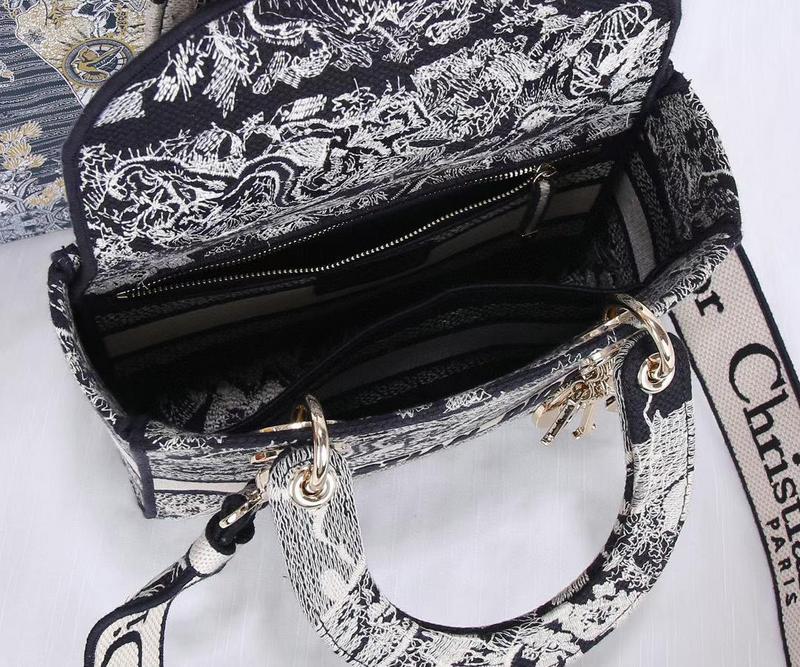 Amelia - DYOR   BAGS FOR WOMEN - FASHION LUXURY BAGS 364