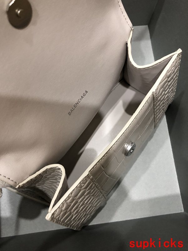 Amelia- BG Hourglass Bags - 054