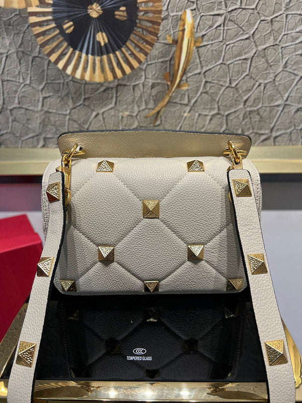 Amelia's Bag Gallery - VEL Bags - 1354