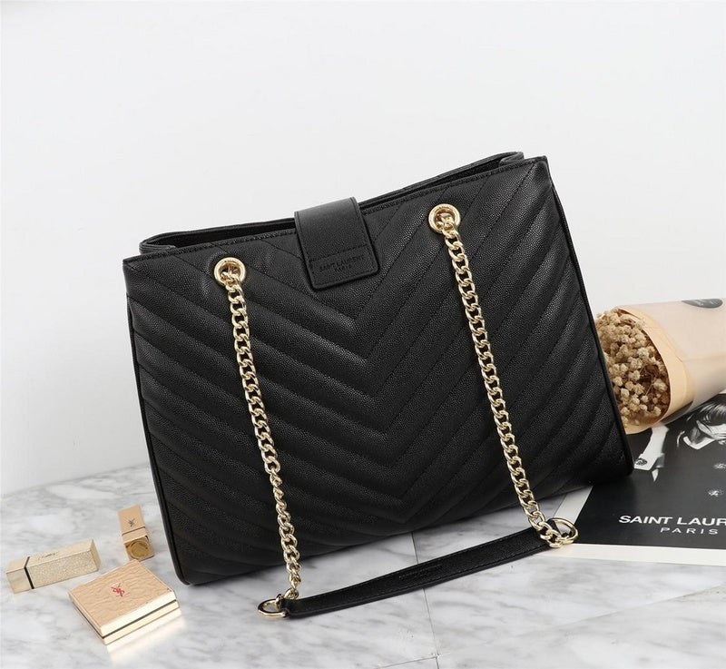 Amelia - YSL Bag - 2803