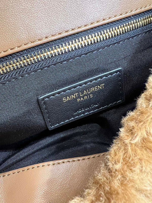 Amelia - YSL Bag - 4161