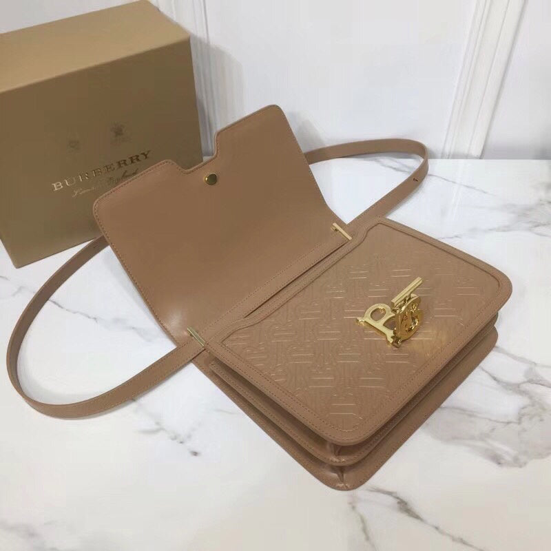 Burberry Bags - Bagsattire   738