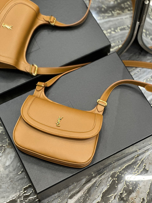 Amelia - YSL Bag - 4198