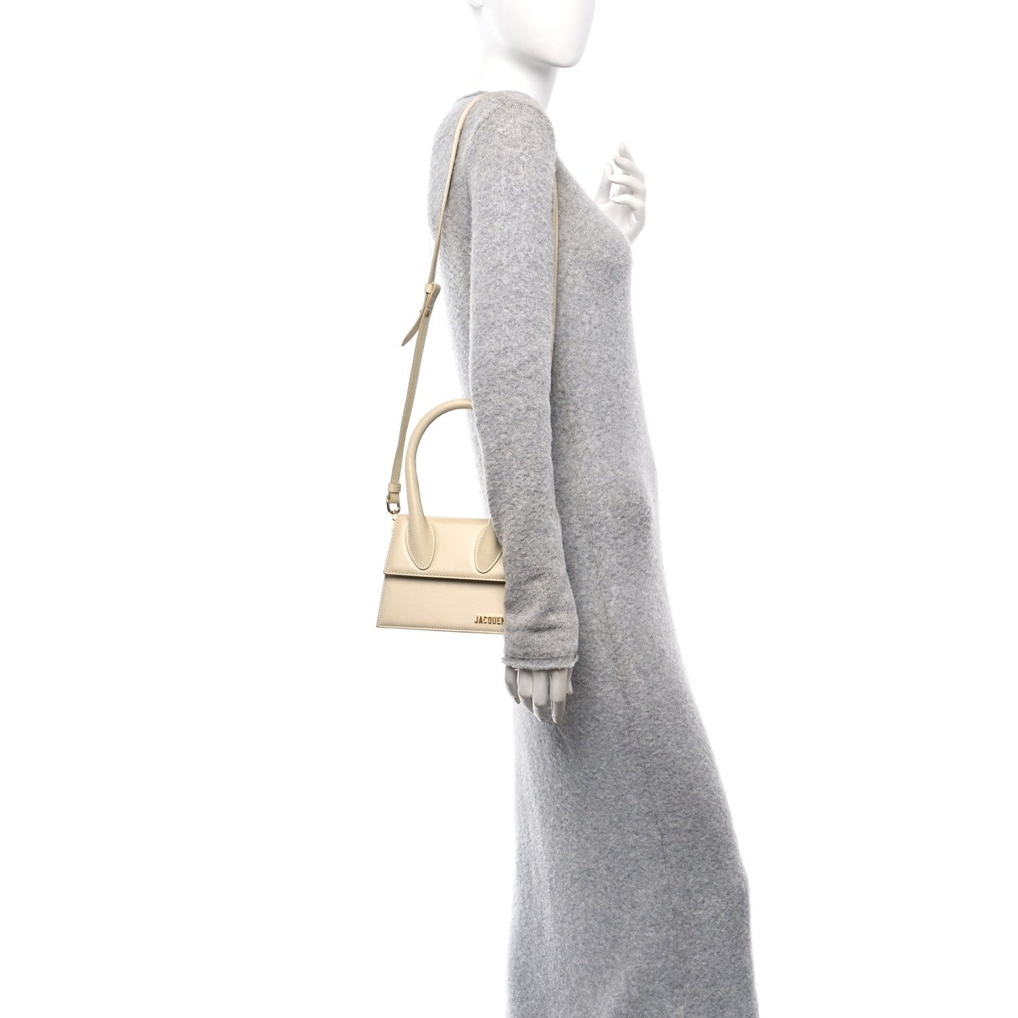Jacquemus Smooth Calfskin Le Chiquito Moyen Ivory