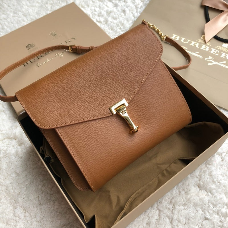 Burberry Bags - Bagsattire   618