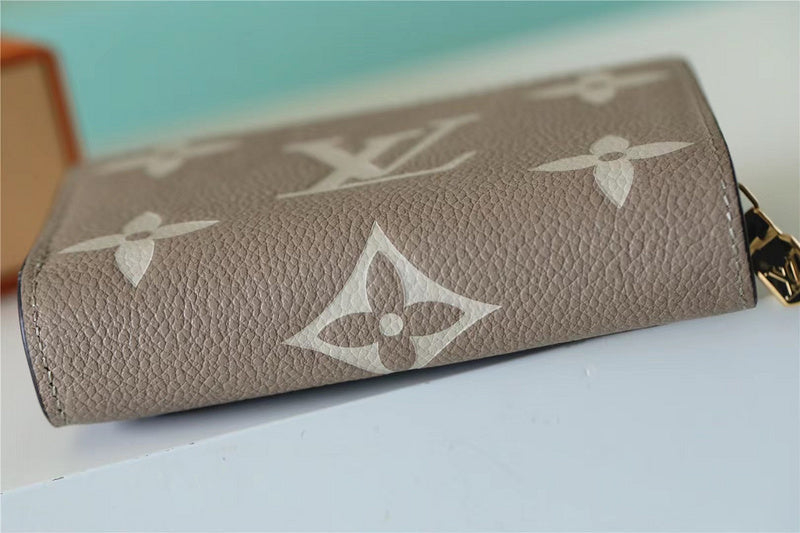 Fan Fashion Lu-Vi bags - 8764