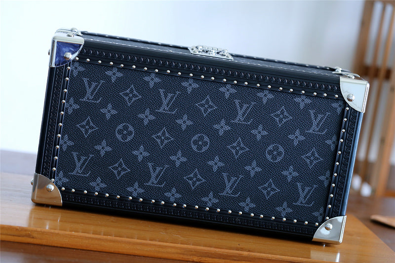 Fan Fashion Lu-Vi bags - 11356