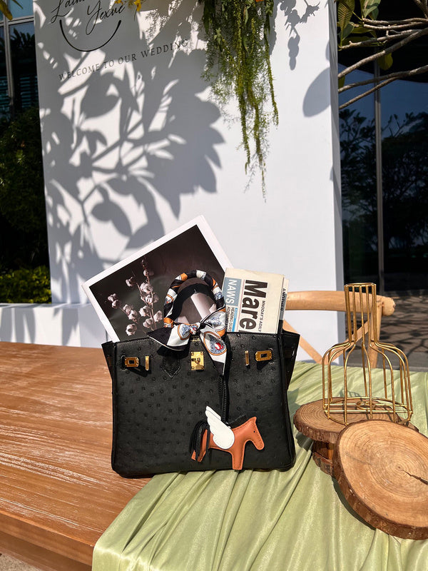 Amelia - HMS Bags - 1581