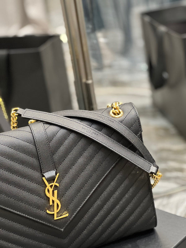 Amelia - YSL Bag - 1880