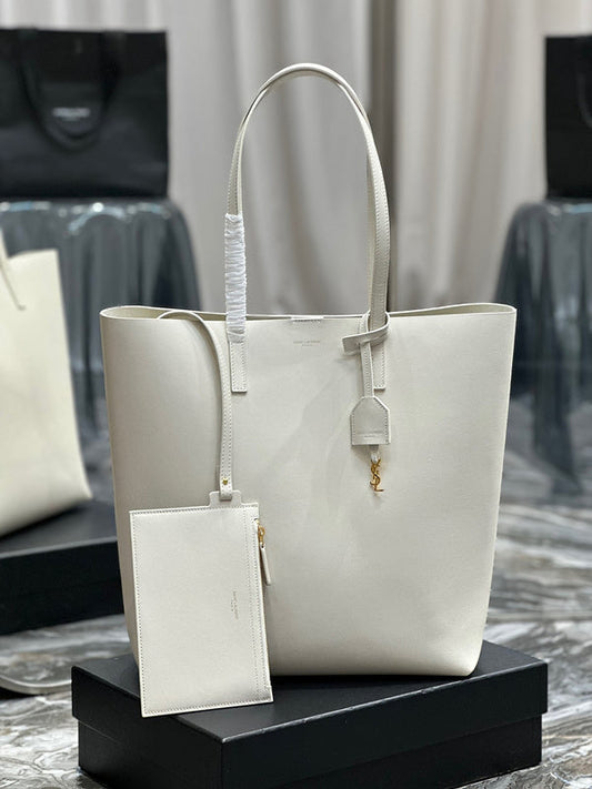Amelia - YSL Bag - 3951