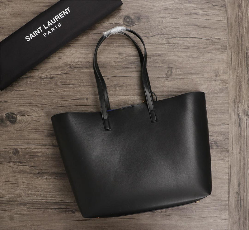 Amelia - YSL Bag - 2831