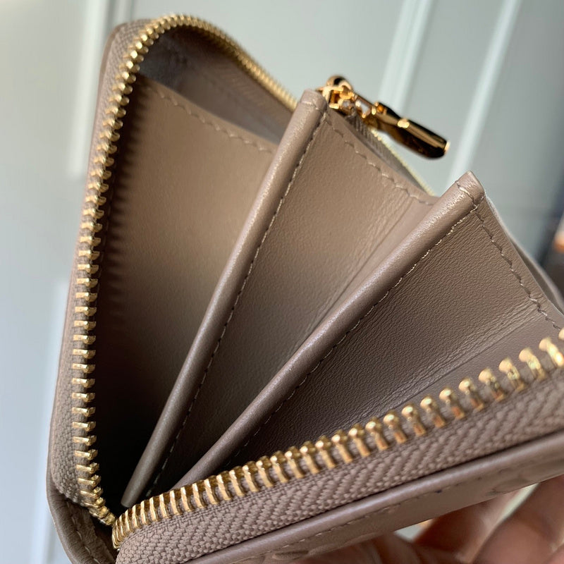Glami-i LOV Wallets - 345