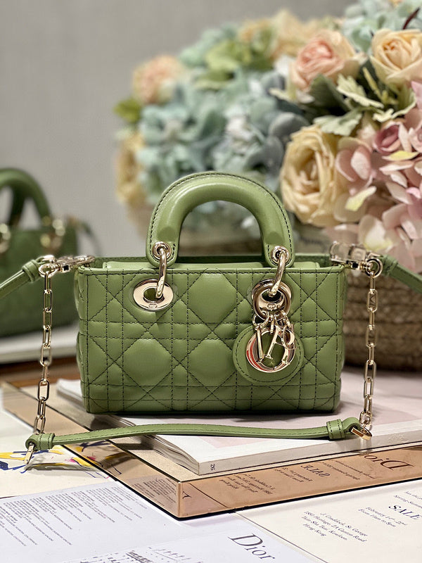 Amelia- DYOR FASHION BAGS - 1215