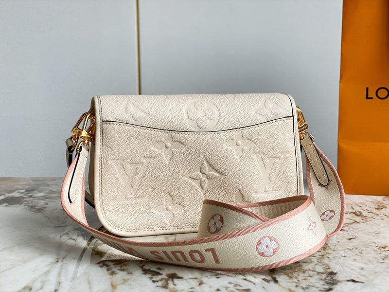 Amelia's Bag Gallery - LOV Bags - 897