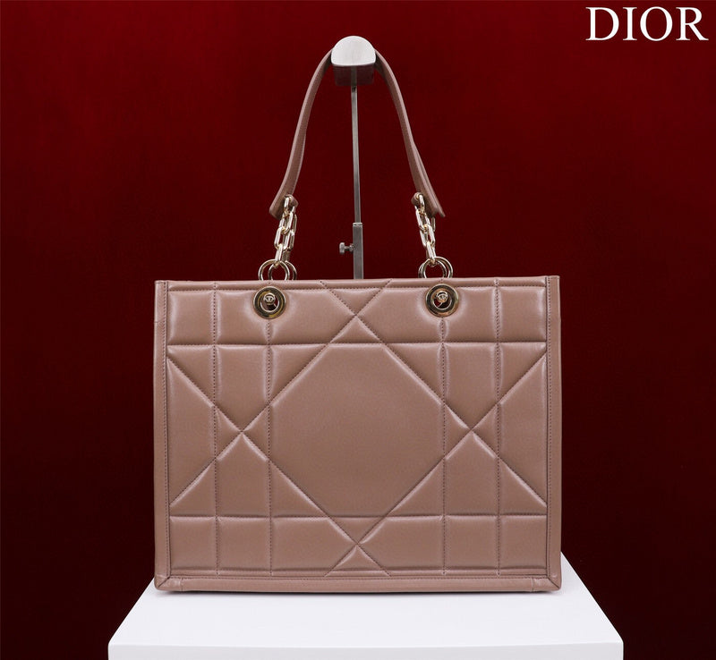 Amelia- DYOR FASHION BAGS - 1726