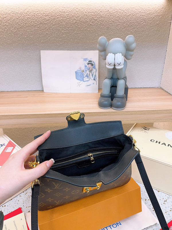 Amelia - LV Bags - 14907